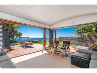 Fuller Holidays - Belongil Beachfront Pavilion Guest house, Byron Bay - 4