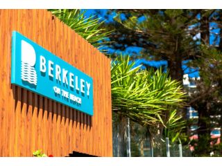 Berkeley on the Beach Aparthotel, Gold Coast - 4