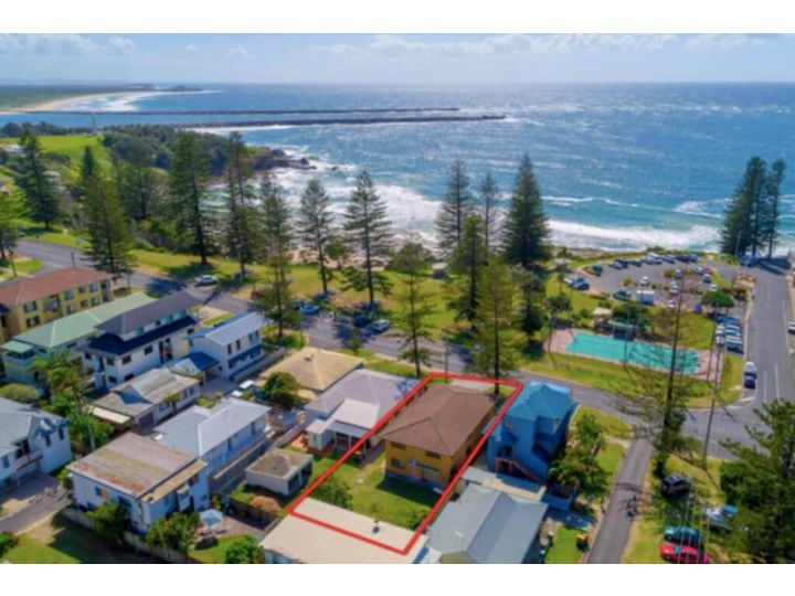 BURLEIGH YAMBA - On Main Beach Guest house, Yamba - imaginea 1