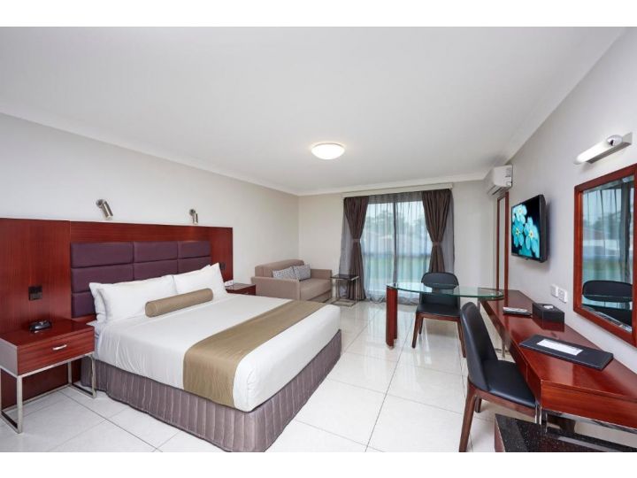 Best Western Casula Motor Inn Hotel, Liverpool - imaginea 2