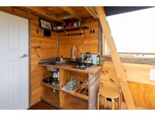 Altitude - A Tiny House Experience in a Goat Farm Guest house, Victoria - 5