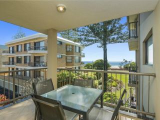 BILINGA GARDENS, UNIT 7 Apartment, Gold Coast - 2