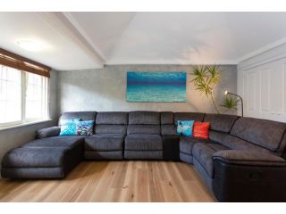 Binks Beach House - South Fremantle Apartment, South Fremantle - 3