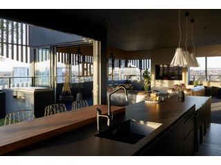 Birdcage Penthouse Luxury Melbourne Ultra Modern Industrial Chic Apartment, Melbourne - 5