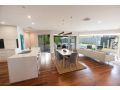 Blair Street - Luxury Home with Pool and Theatre Guest house, Moama - thumb 10
