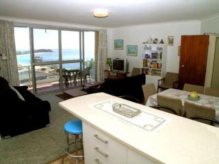 Blue Waters Apartment, Shoal Bay - 5