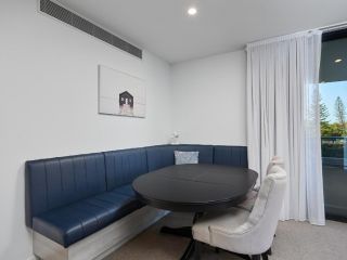 Boardwalk Burleigh Luxury Three Bedroom Apartment Apartment, Gold Coast - 5