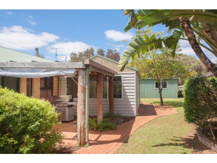 Bottlebrush Guest house, Quindalup - imaginea 18