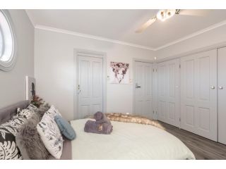 Boutique Private Rm situated in the heart of Burwood 7 - ROOM ONLY Guest house, Sydney - 3