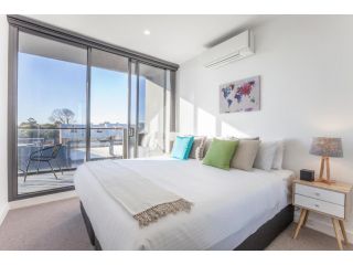 BOUTIQUE STAYS - Hampton Hub Apartment, Melbourne - 5