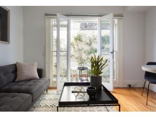 Boutique Studio Apartment in Heritage Home Apartment, Sydney - 2