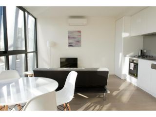 Brand New 1 Bedroom Apartment in South Melbourne Apartment, Melbourne - 2