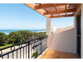 Breakers 1 10 LJHooker Yamba Guest house, Yamba - 1