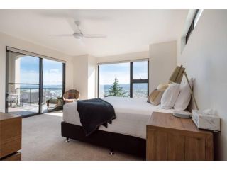 Breathtaking Views And Comfort With Wifi And Parking Apartment, Kings Park - 5