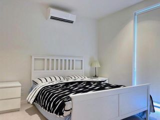 Brilliant Toorak Park Apartment GardenView FreeParking SmartTV Apartment, Melbourne - 5