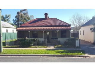 Browncoat Cottage Mudgee Guest house, Mudgee - 2