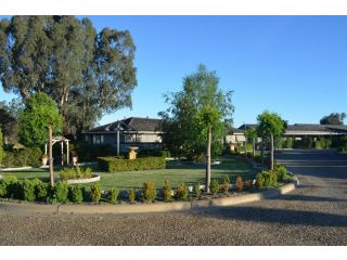 Burringa Garden Motel Hotel, Wagga Wagga - 1