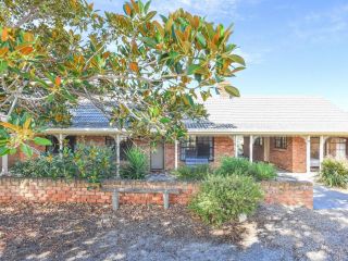 By the Beach - 30 Jetty Road Guest house, Normanville - 2