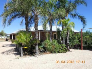 Cabarita Lodge Bed and breakfast, Victoria - 1