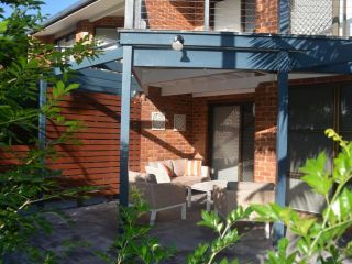 Calinda Sol 12 Guest house, Byron Bay - 1