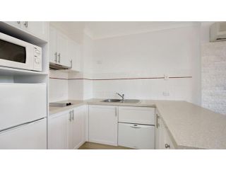 Calypso Plaza Resort Unit 220 Apartment, Gold Coast - 3