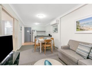 Calypso Plaza Resort Unit 306 Apartment, Gold Coast - 4