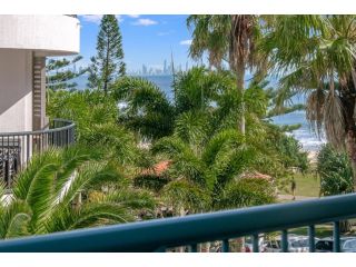 Calypso Plaza Resort Unit 306 Apartment, Gold Coast - 2