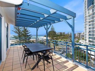 Calypso Plaza Resort Unit 462 - Penthouse style apartment Beachfront Coolangatta Apartment, Gold Coast - 1
