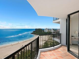 Calypso Tower Unit 1603 - Beachfront and Stunning ocean views Apartment, Gold Coast - 3