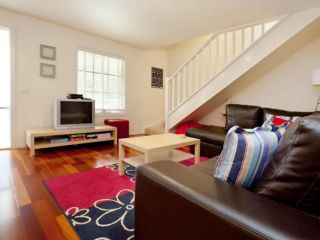 Cape Cod Coastal Retreat Guest house, Rye - 4