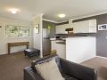 Caribou 3 - Modern & spacious with views over Lake Jindabyne Guest house, Jindabyne - thumb 5