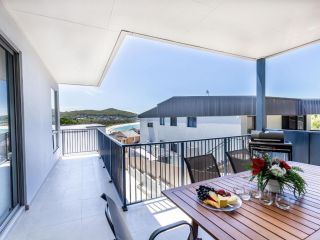 Fingal Bay Seabreeze Unit 2 16 Tuna Crescent Guest house, Fingal Bay - 1