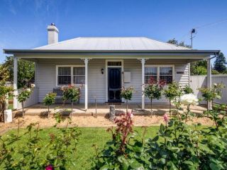 Carrick Fergus - Centrally located family home Guest house, Port Fairy - 2