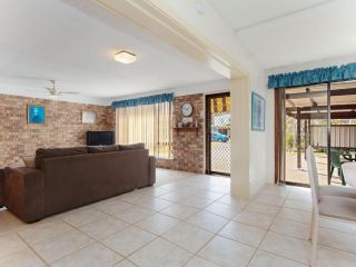 Casa Mia', 1/8 Catalina Close - between Little Beach & Shoal Bay Beach Guest house, Shoal Bay - 4