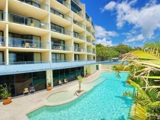 Casablanca Deluxe in Landmark Resort Apartment, Nelson Bay - 1