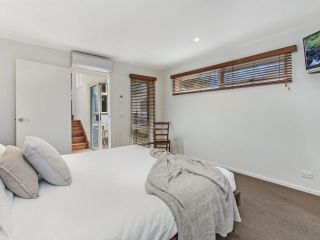 CASTWOOD VILLA No. 1 Guest house, Port Fairy - 2