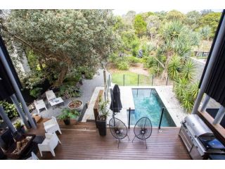 Casuarina Beachfront House - Hostie Properties Guest house, Casuarina - 3