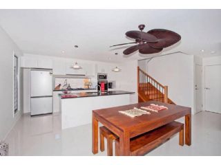 Casuarina Beach House by Kingscliff Accommodation Guest house, Kingscliff - 1