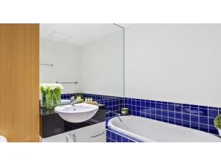 StayCentral - Catani Gardens Apartment, Melbourne - 4