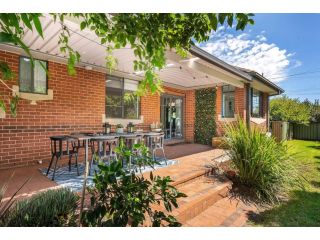 Live Like a Mudgee Local in a Prime Location at Cavalo Guest house, Mudgee - 3