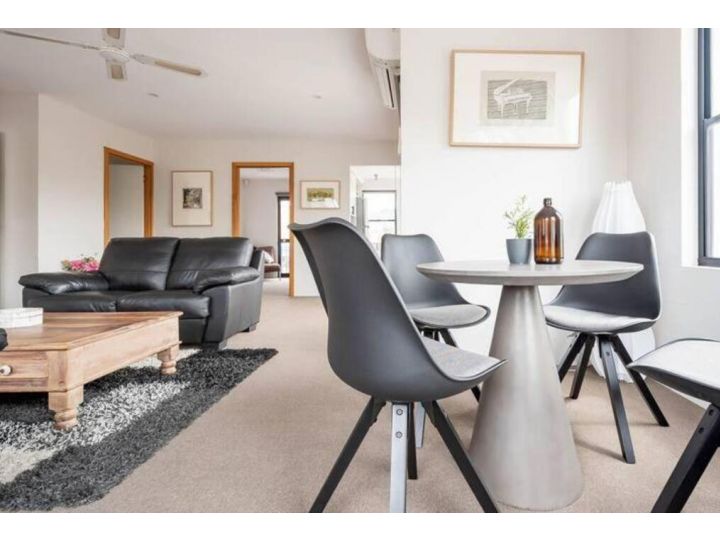 CBD apartment by the Hospital. WiFi and Parking Apartment, Launceston - imaginea 15