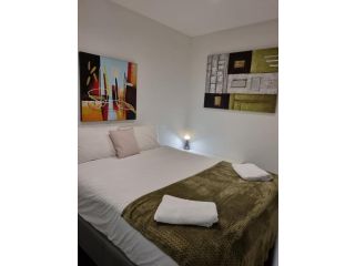 Collins St, Southern Cross, 2 bd, PARKING, FREE WIFI Apartment, Melbourne - 5