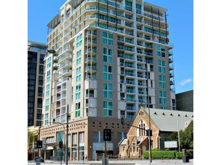 CBD Executive APT Apartment, Adelaide - 2