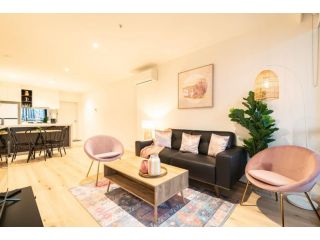 Central 2 Bedroom Apartment in Southbank with Parking Apartment, Melbourne - 4