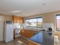 Chalet De Neige Guest house, Jindabyne - thumb 6