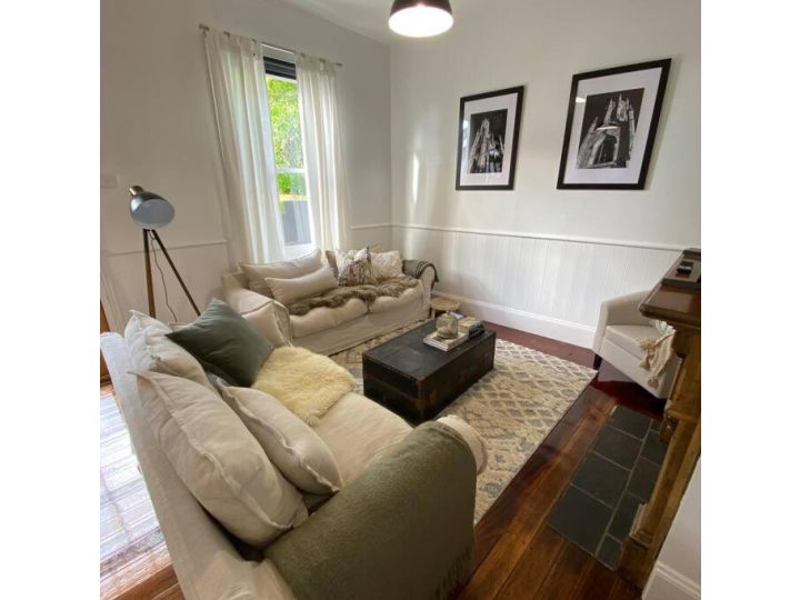 Charming cottage nestled in prime location Apartment, Launceston - imaginea 5