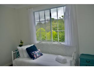 CHARMING MOUNTAIN ESCAPE / KATOOMBA Guest house, Katoomba - 1