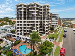 Chateau Royale Unit 36 - Freshly refurbished Apartment, Gold Coast - 1