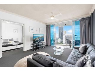 Chevron Renaissance â€“ 2 Bedroom 2 Bathroom Ocean - Q STAY Apartment, Gold Coast - 2