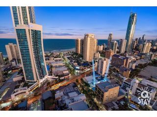 Circle on Cavill â€“ 1 Bedroom Ocean Level 30 in the centre of Surfers Paradise! Apartment, Gold Coast - 1